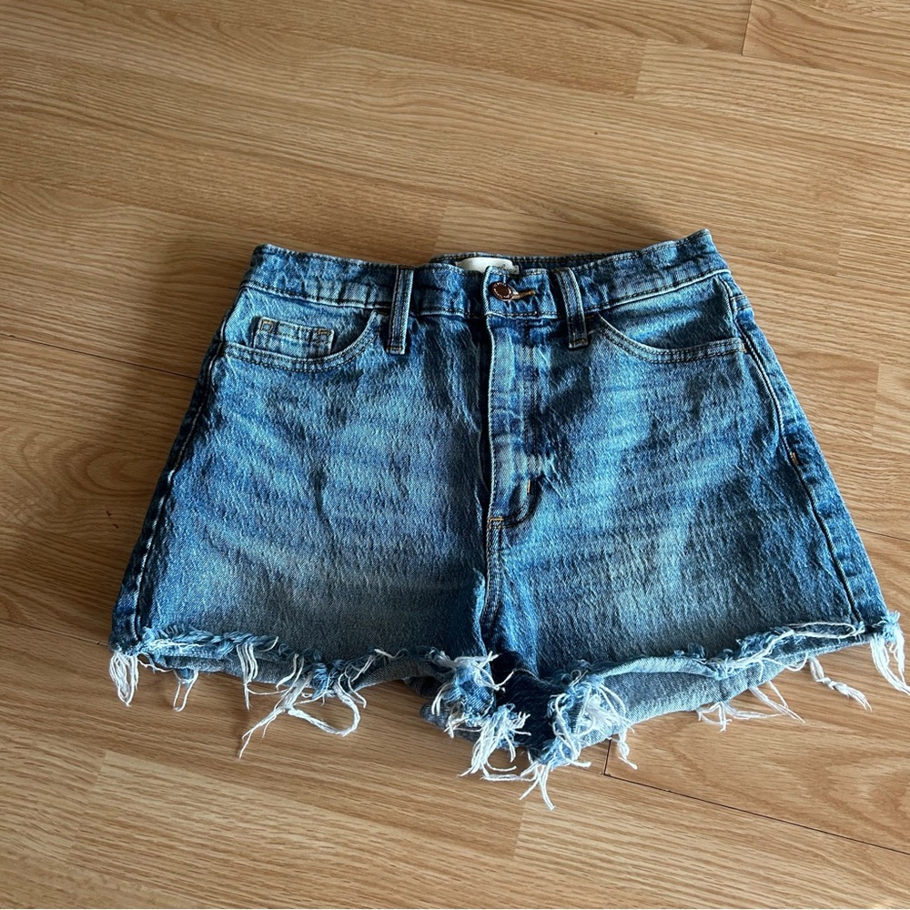 Universal Thread Highest Rise Shortie Shorts Size 4